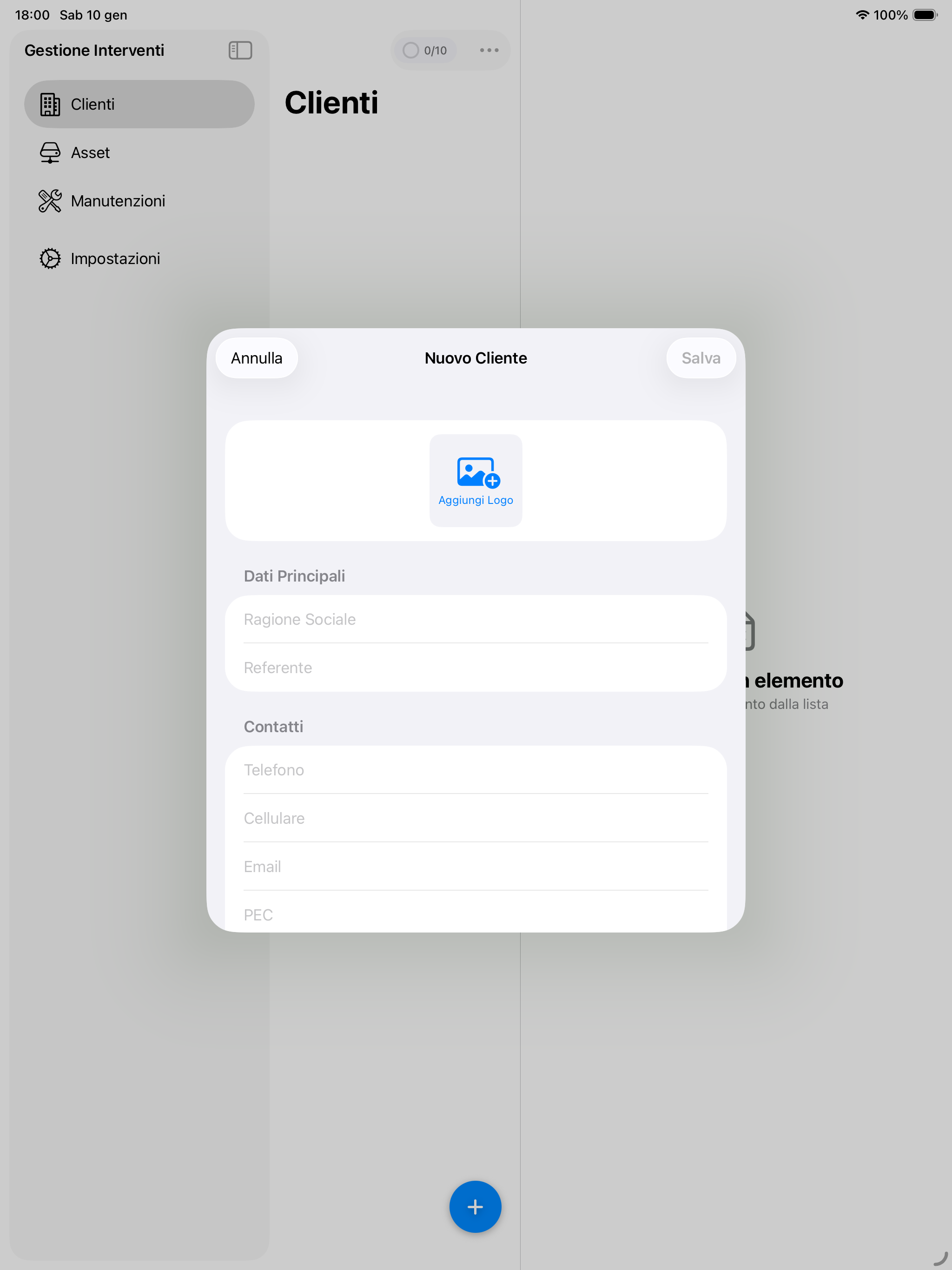 Gestione clienti su iPad con sidebar navigazione